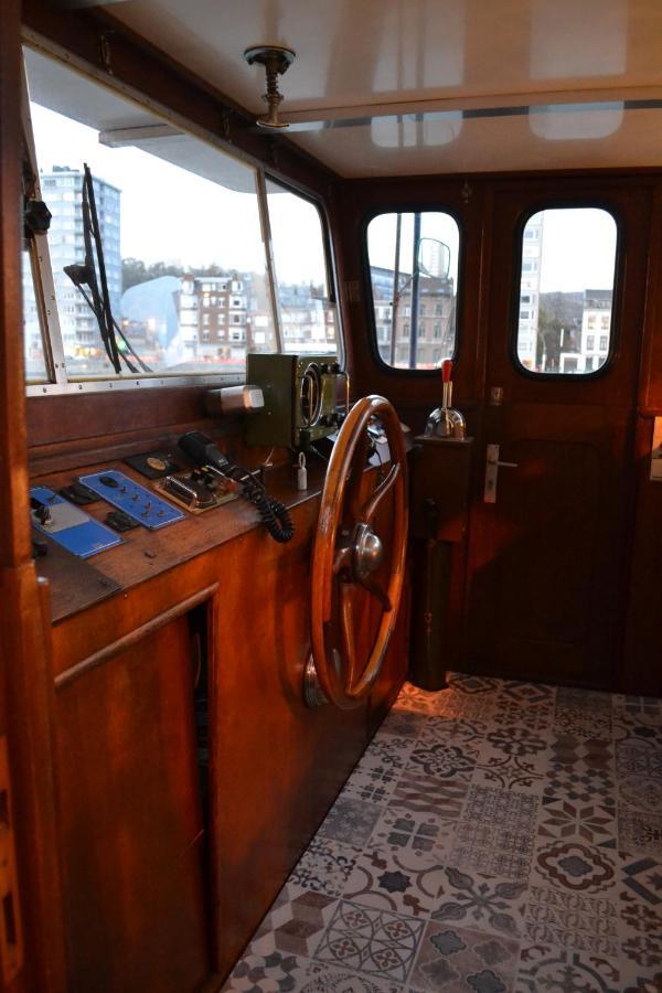 La Cabine Du Capitaine Lüttich Exterior foto